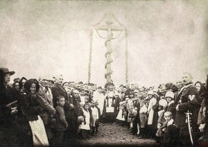 Poświęcenie krzyża Chumiętki 1927 r.